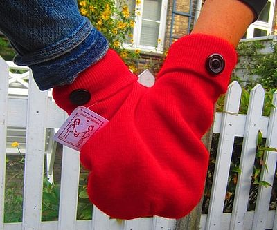 Smitten Mitten Shareable Mitten