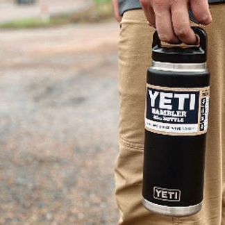 Yeti Rambler Vacuum Insulated Bottle