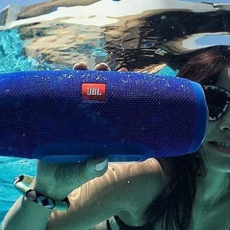 JBL Charge 3 Waterproof Bluetooth Speaker