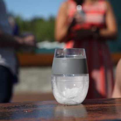 Freezer Chilled Wine Glasses - Image 10