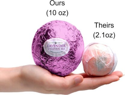Hidden Necklace Bath Bomb - Image 2