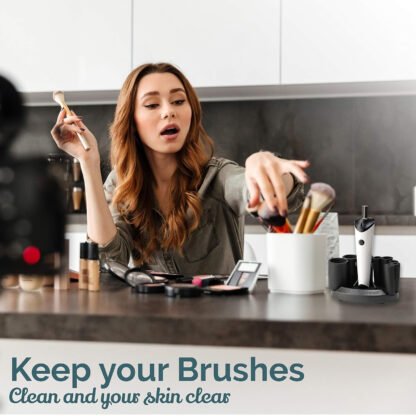 Rechargeable Makeup Brush Cleaner - Image 3