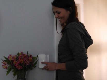 Smart Light Switch Attachment - Image 4