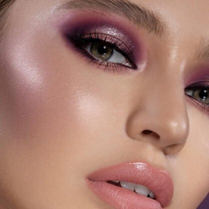 Natasha Denona Bloom Face Glow Palette - Image 6