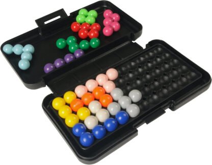 Kanoodle Brain Twisting Game - Image 2